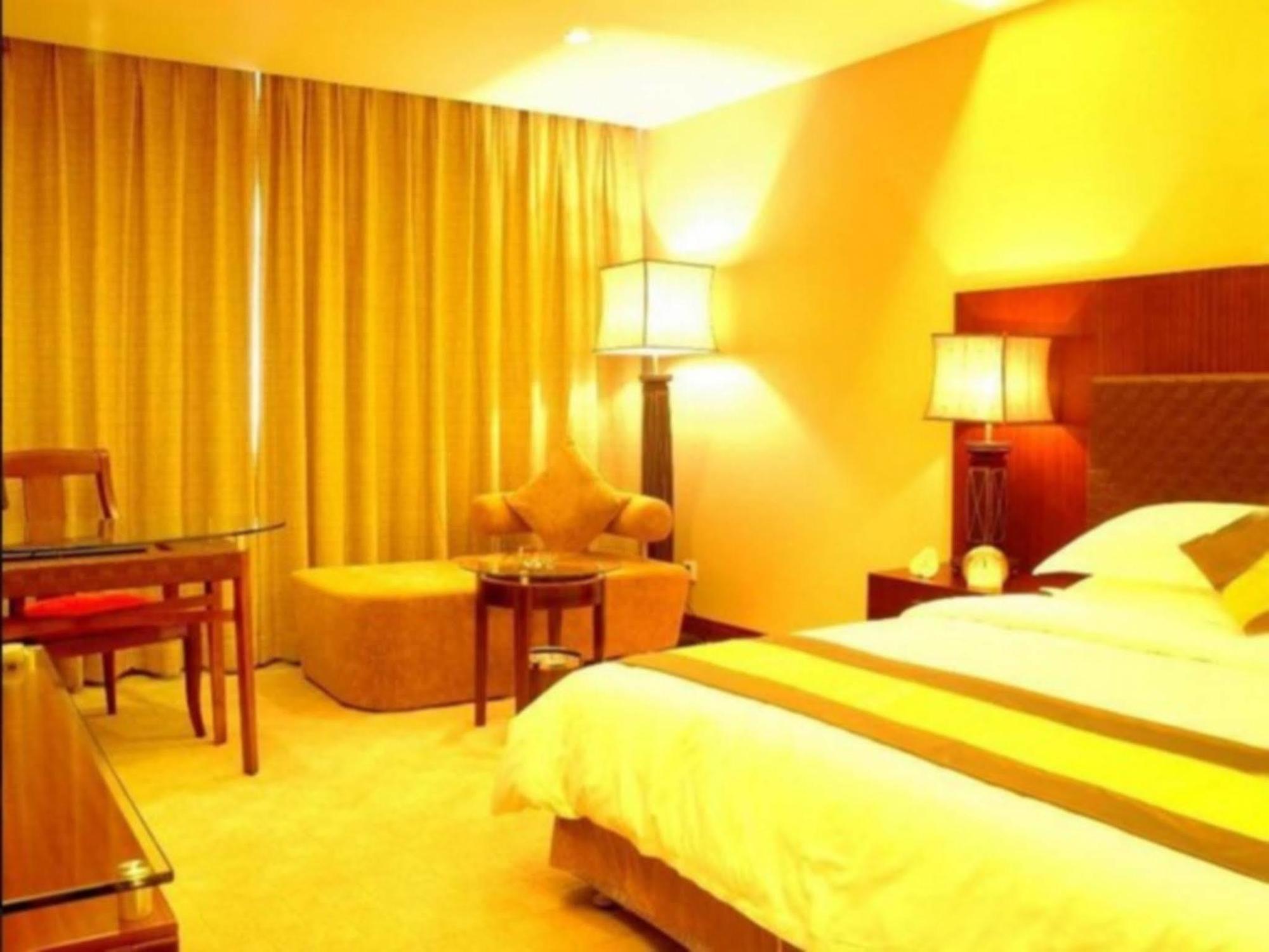 Shenzhen Fortune Hotel Esterno foto