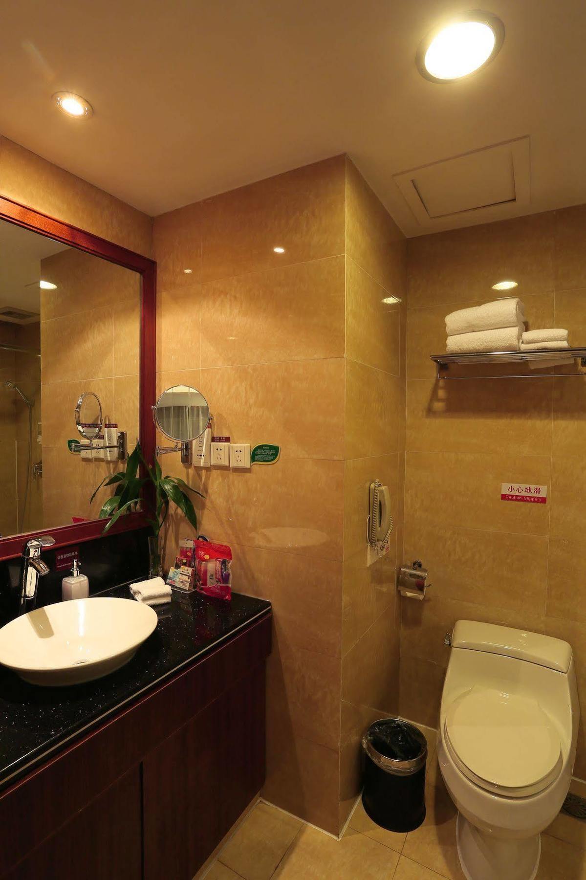 Shenzhen Fortune Hotel Esterno foto