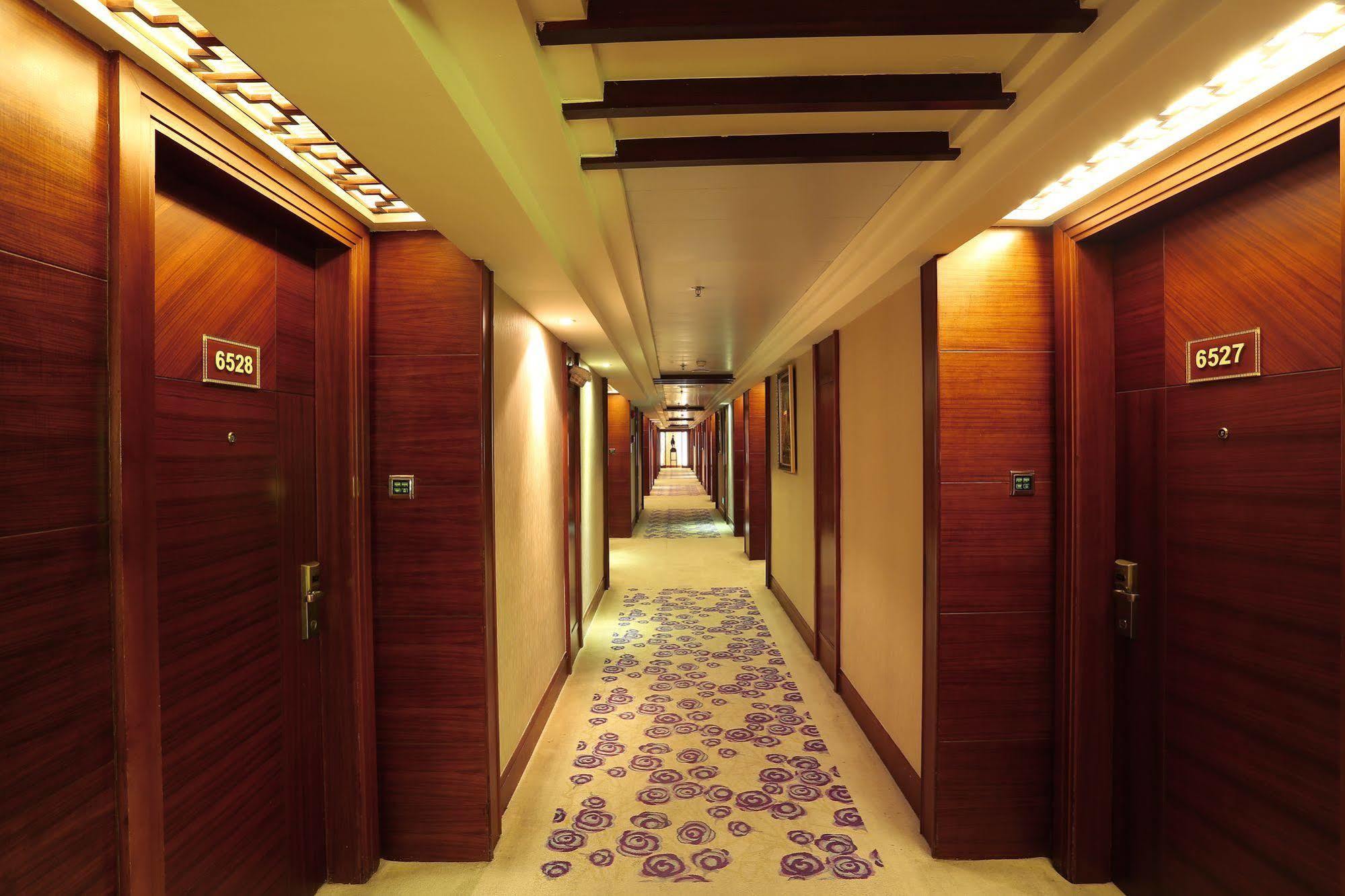 Shenzhen Fortune Hotel Esterno foto